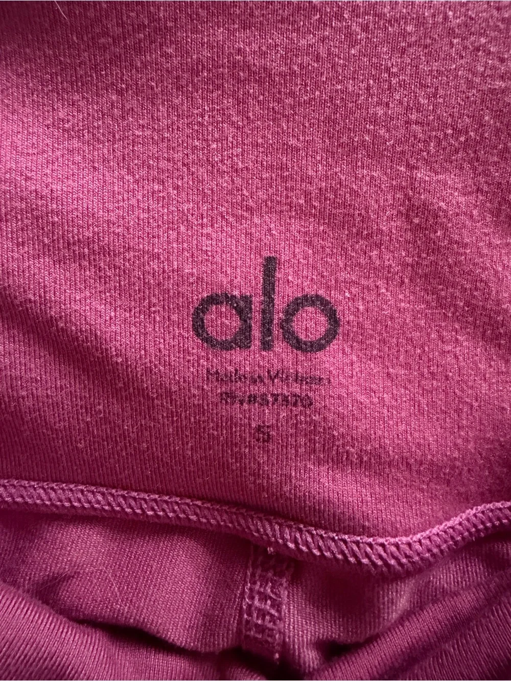 ALO Yoga women’s Hot Pink Leggings